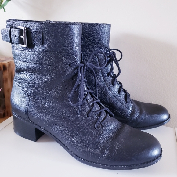 Bandolino Clovis Leather Laced Booties - Black size 8 M - Picture 12 of 12